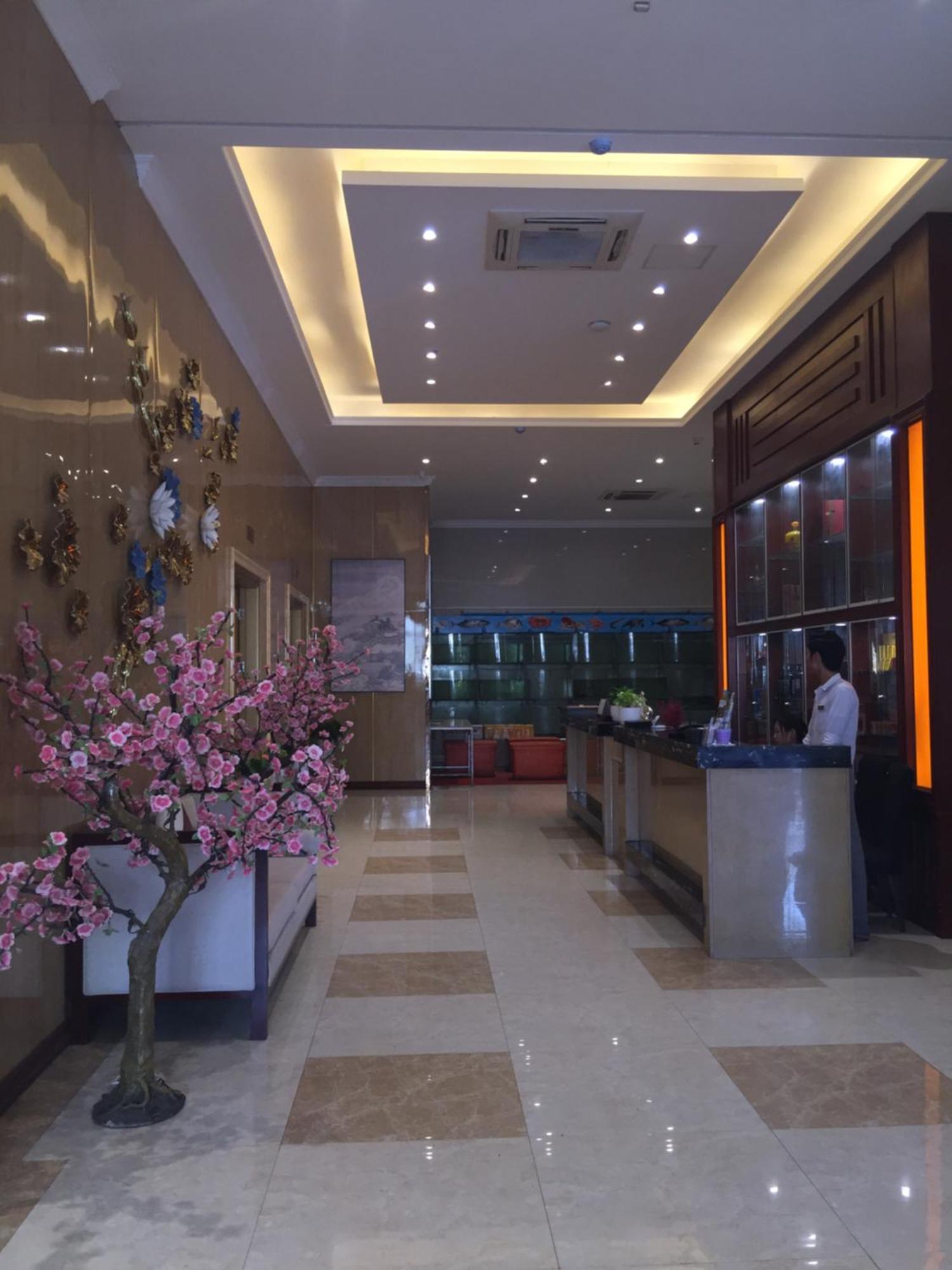 Apollo Hotel Янгон Экстерьер фото